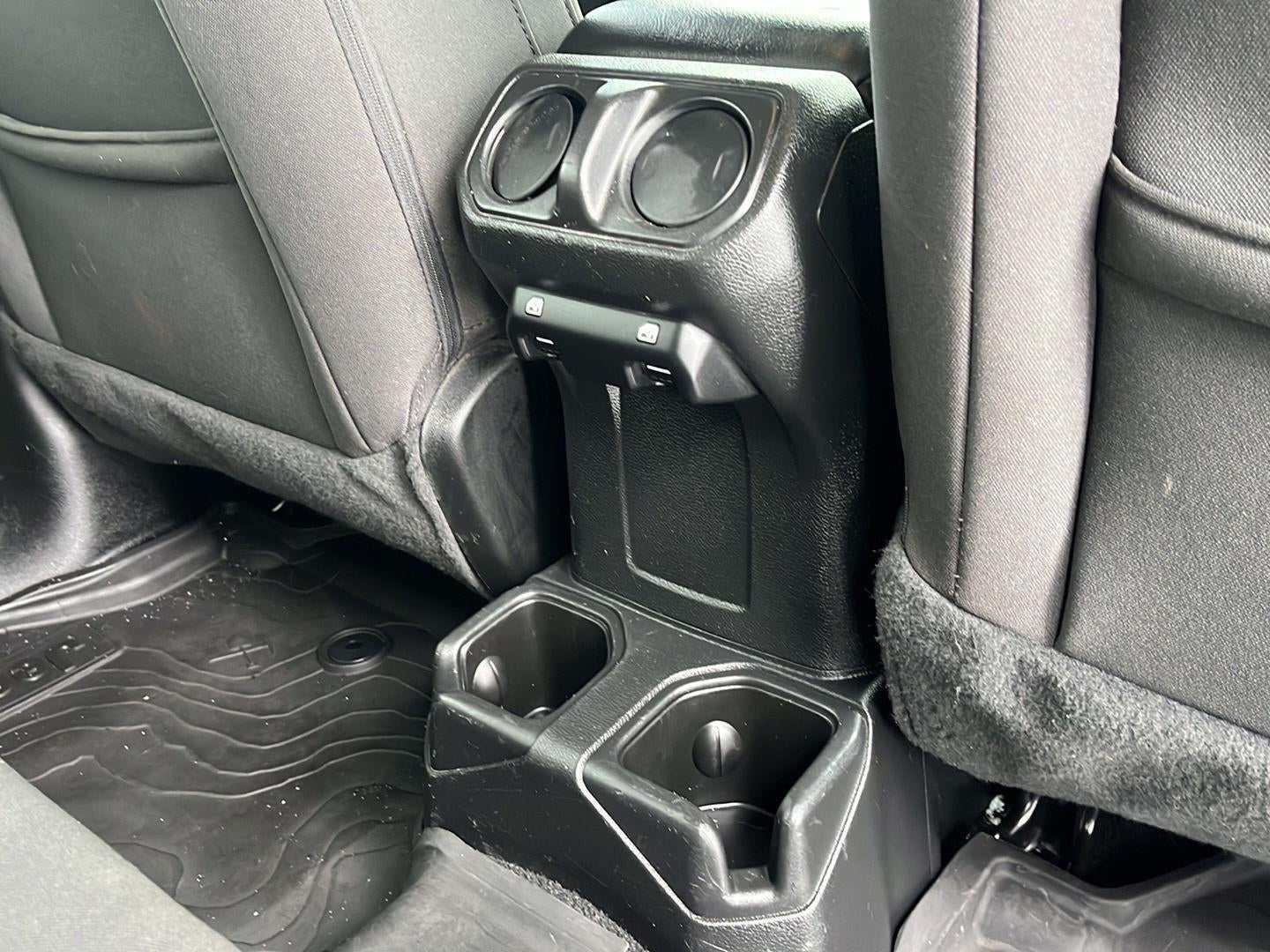 2023 Jeep Wrangler Sport Altitude