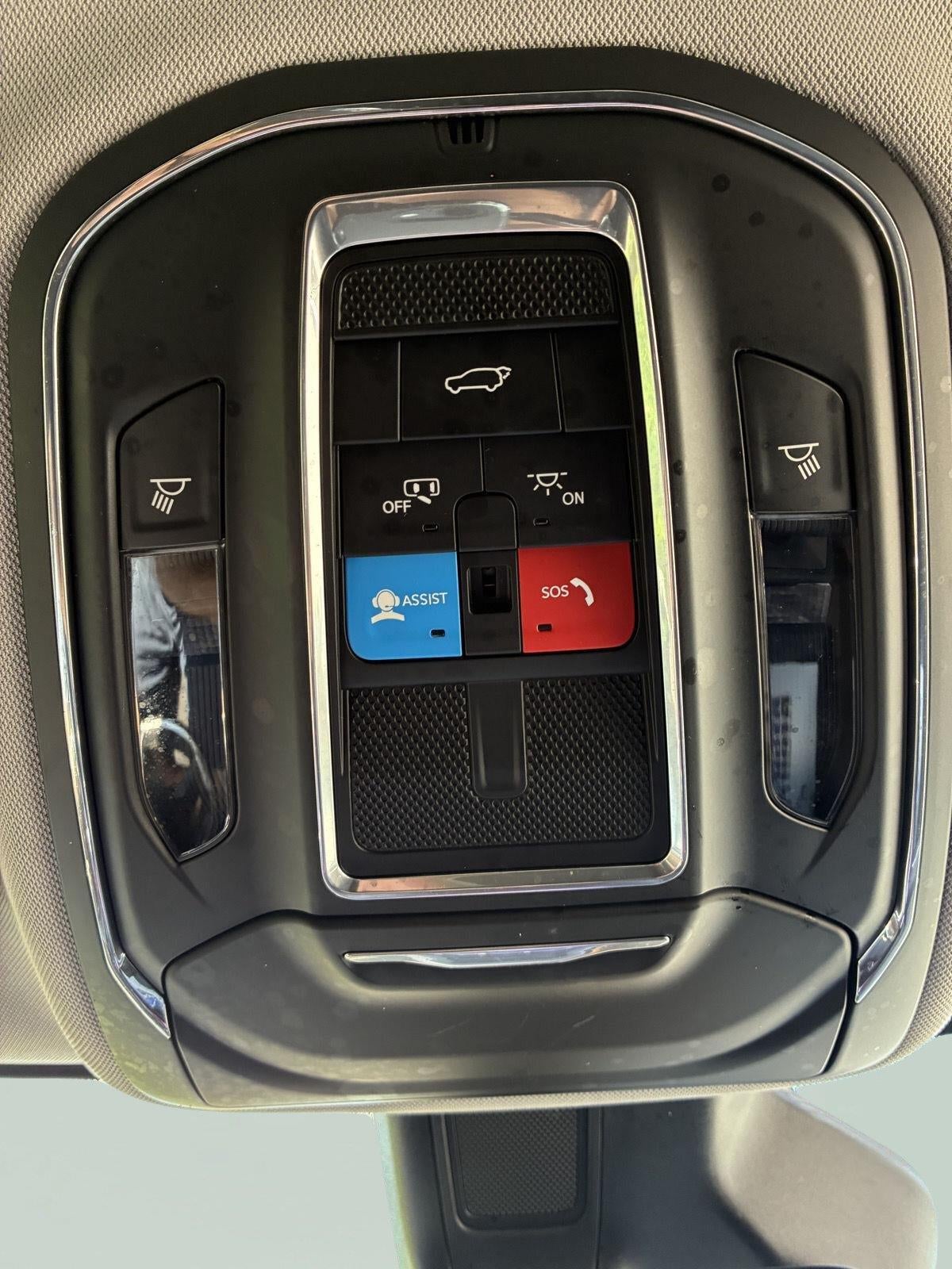 2023 Jeep Grand Cherokee L Laredo