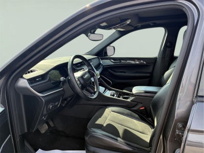 2022 Jeep Grand Cherokee L Altitude