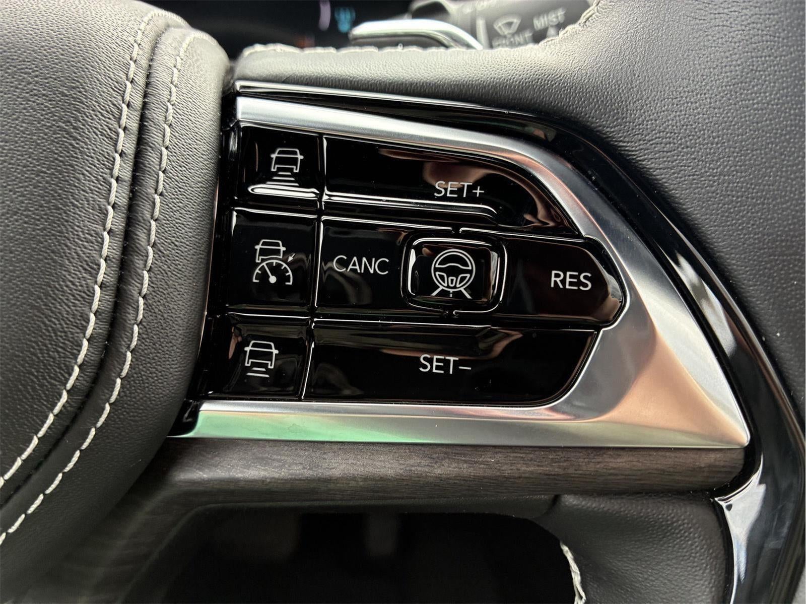 2022 Jeep Grand Cherokee 4xe Overland