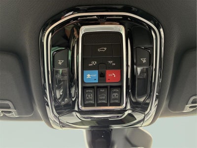 2022 Jeep Grand Cherokee 4xe Overland