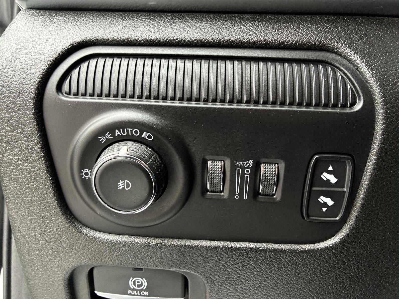 2024 Jeep Wagoneer Series II Carbide