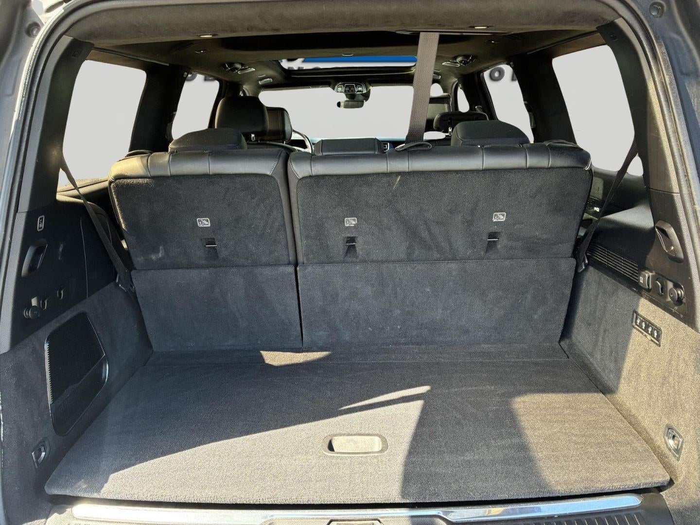 2022 Jeep Grand Wagoneer Series II Obsidian