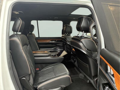 2022 Jeep Grand Wagoneer Series III