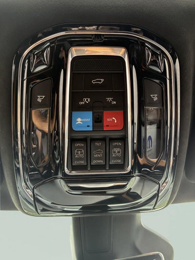 2022 Jeep Grand Wagoneer Series III