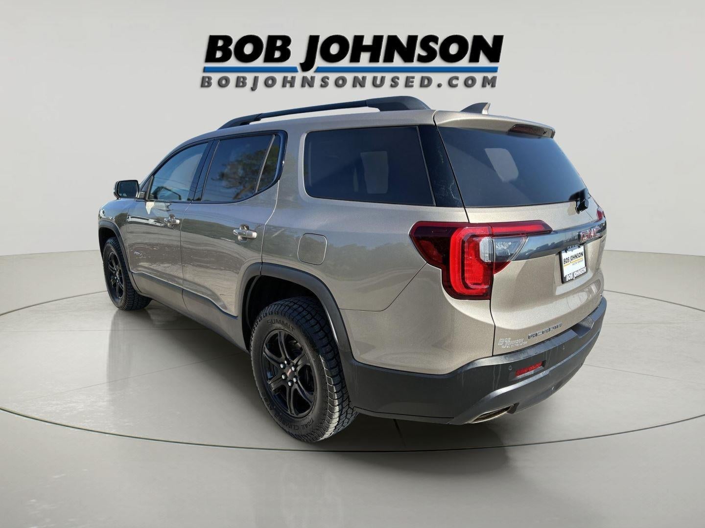2022 GMC Acadia AT4