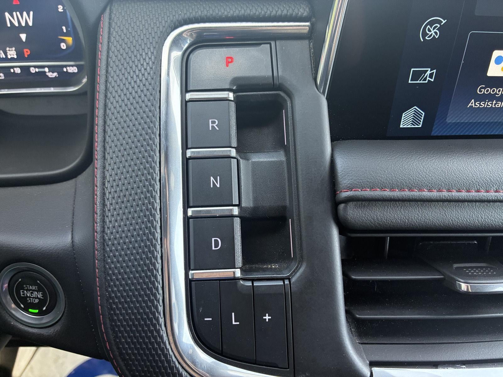 2022 Chevrolet Suburban RST