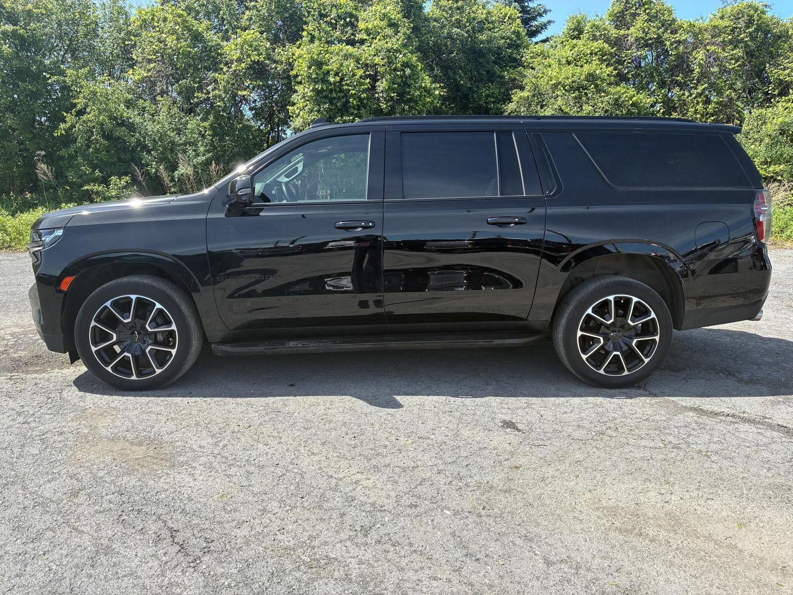2022 Chevrolet Suburban RST