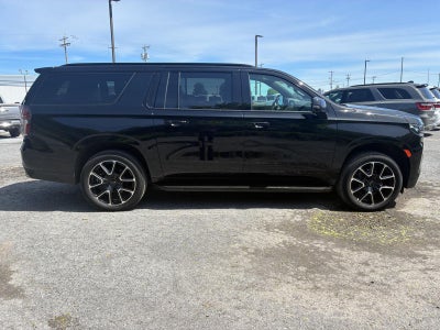 2022 Chevrolet Suburban RST
