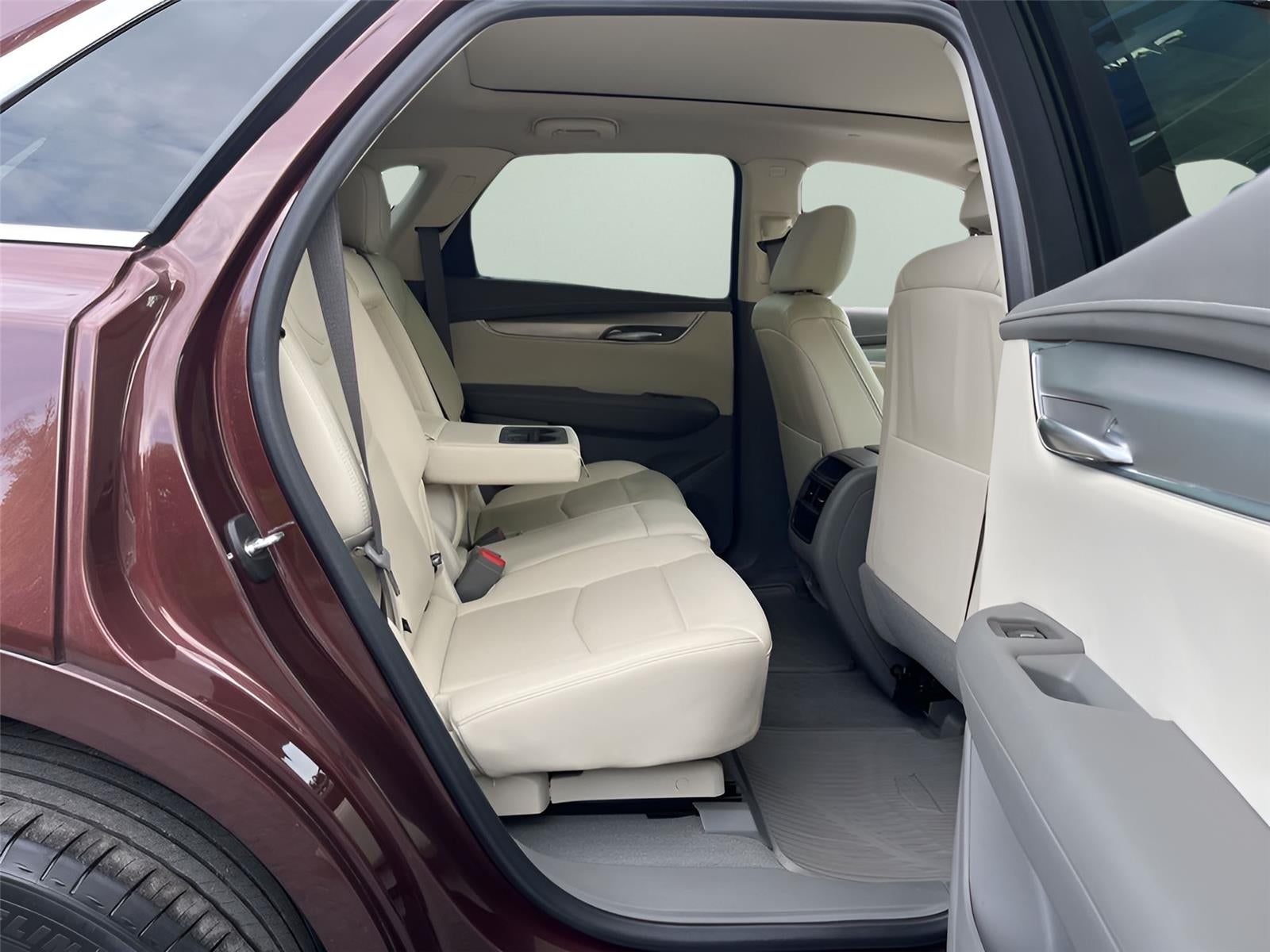 2022 Cadillac XT5 AWD Premium Luxury