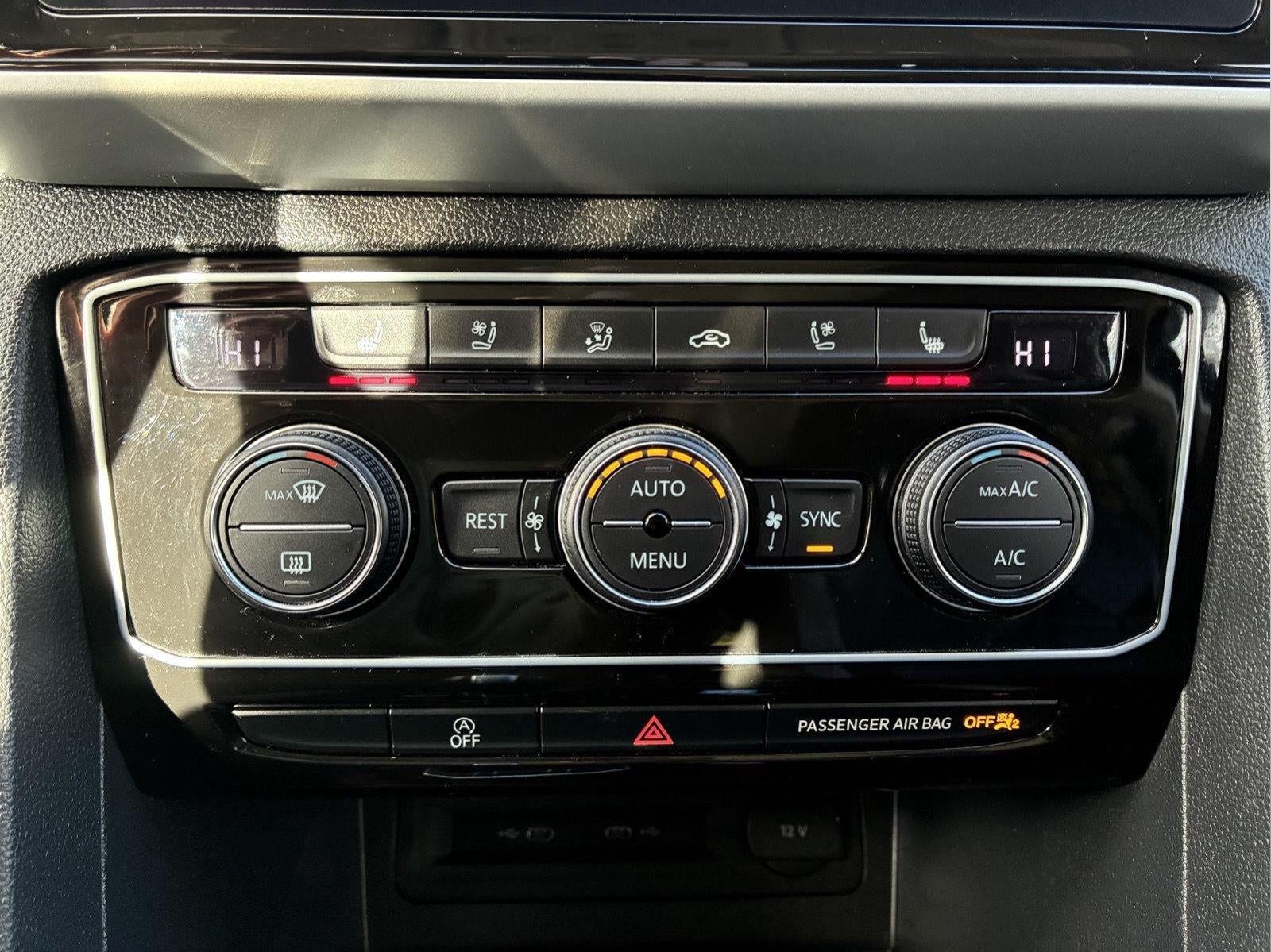 2022 Volkswagen Atlas 3.6L V6 SEL Premium R-Line