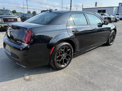 2023 Chrysler 300 Touring L