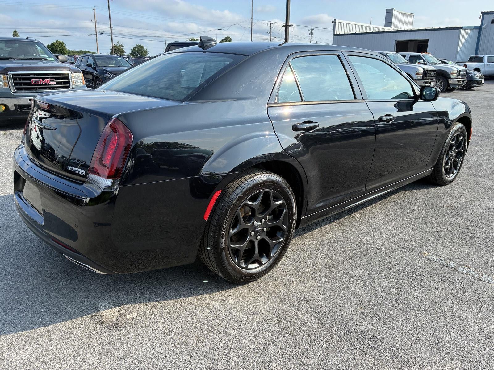 2023 Chrysler 300 Touring L