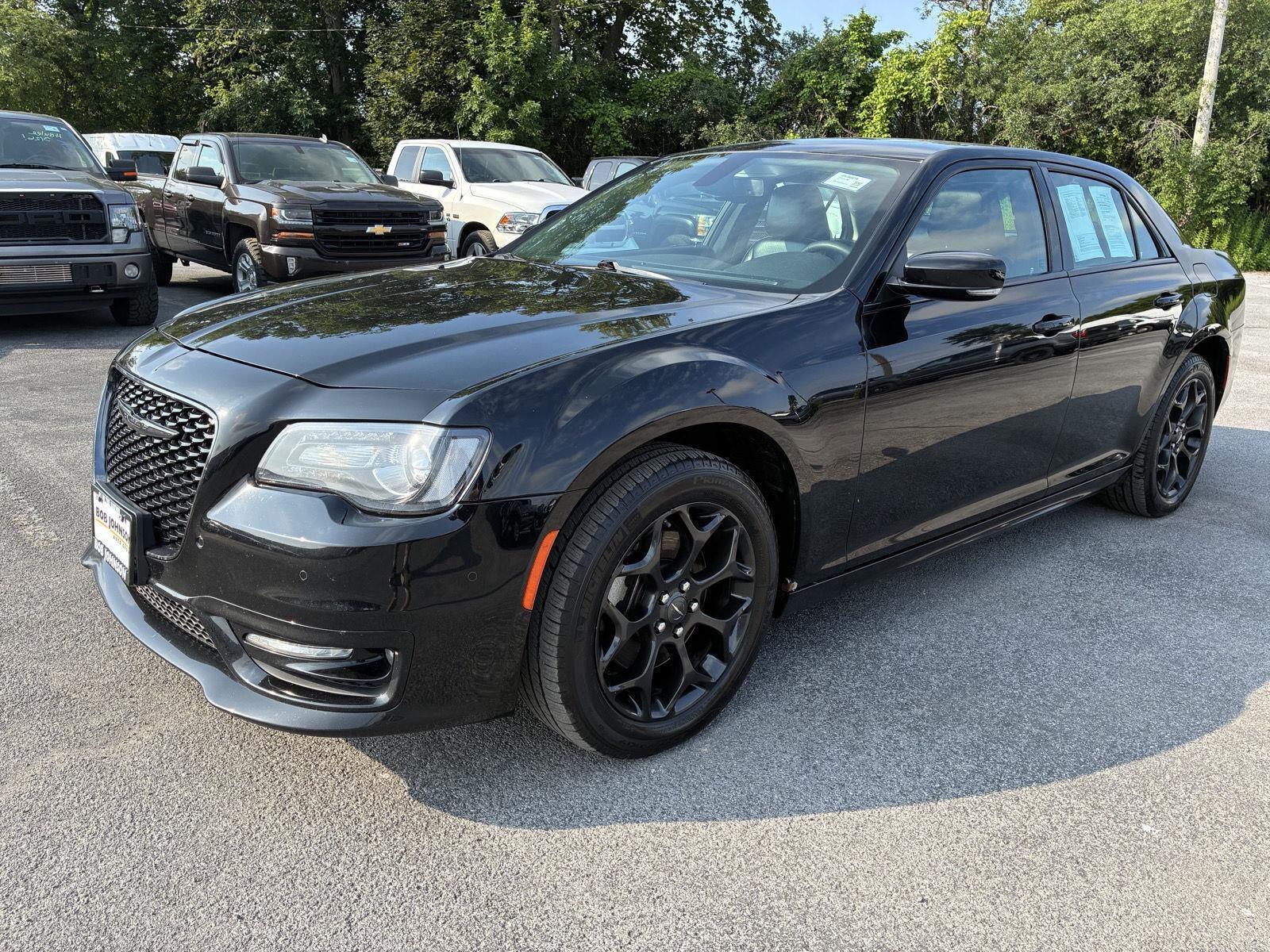 2023 Chrysler 300 Touring L