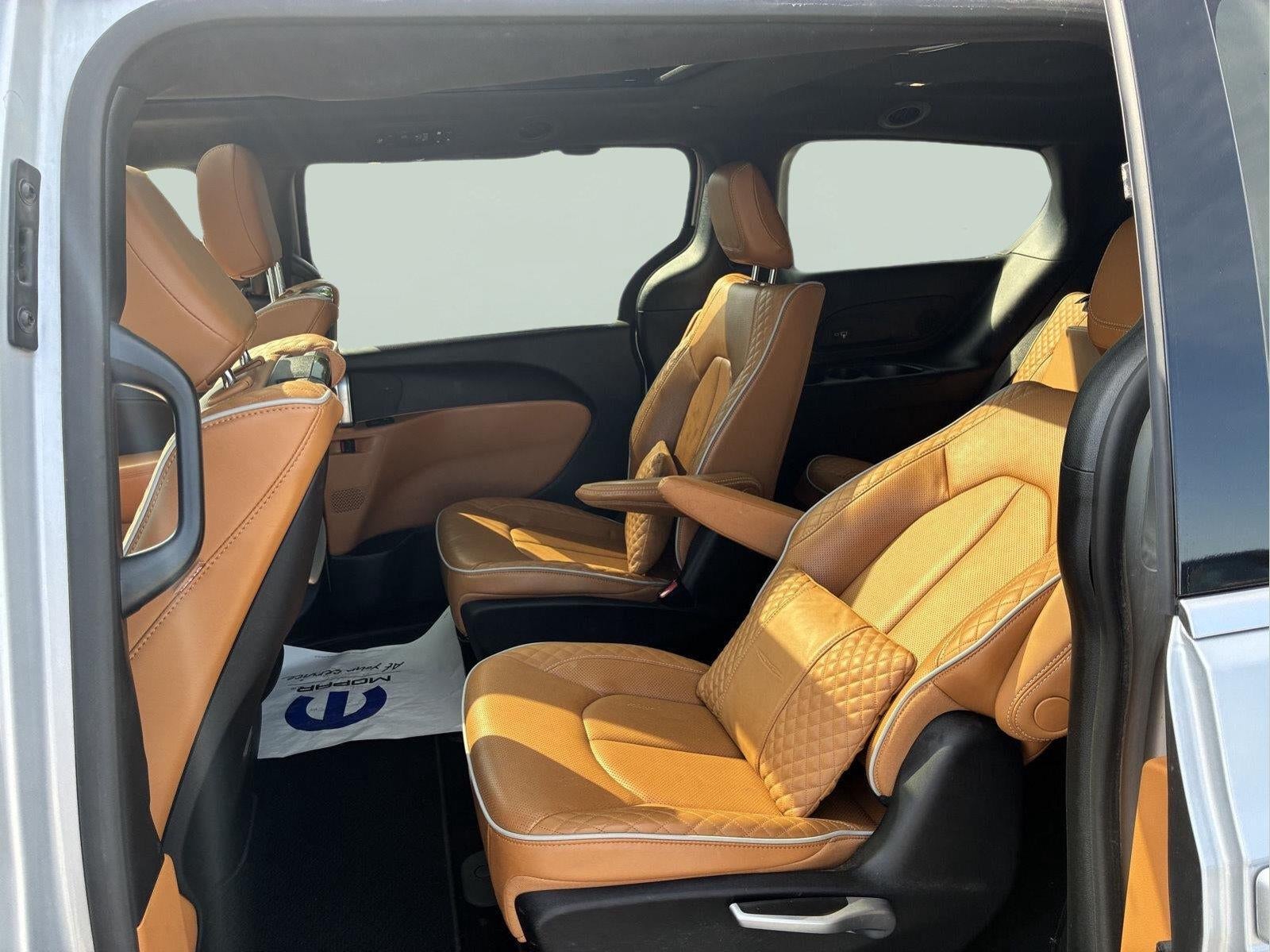 2023 Chrysler Pacifica Hybrid Pinnacle