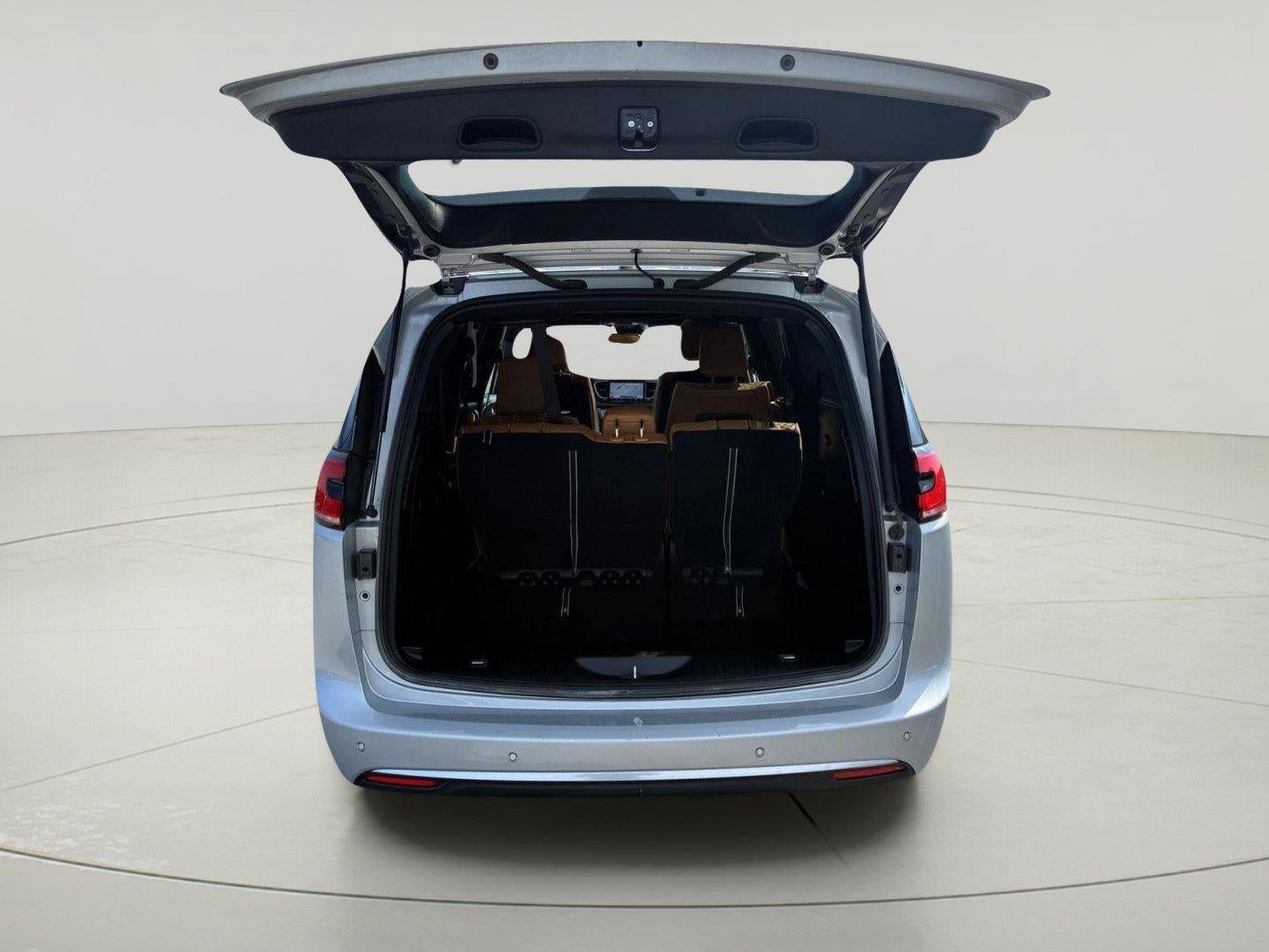 2023 Chrysler Pacifica Hybrid Pinnacle