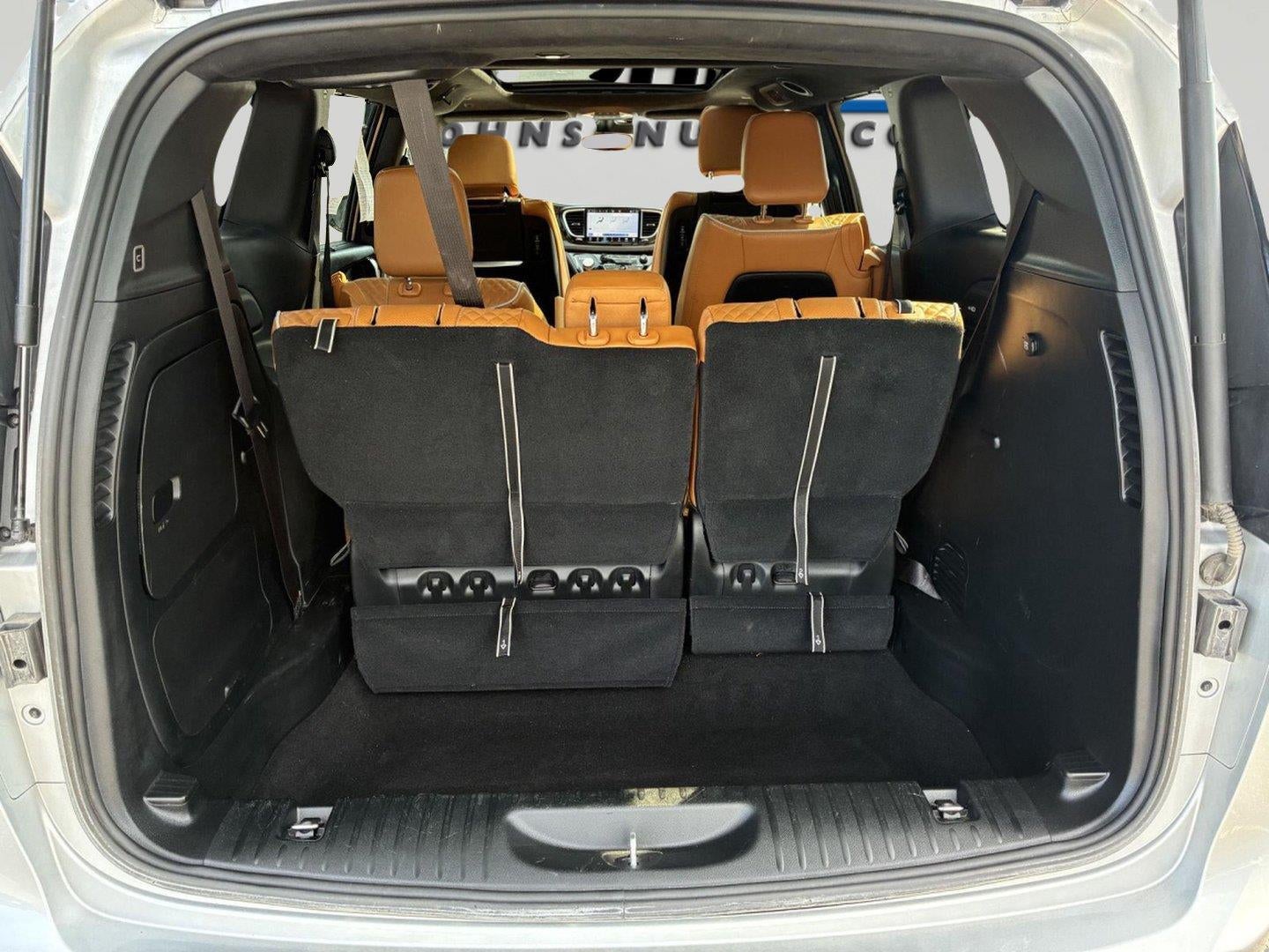 2023 Chrysler Pacifica Hybrid Pinnacle