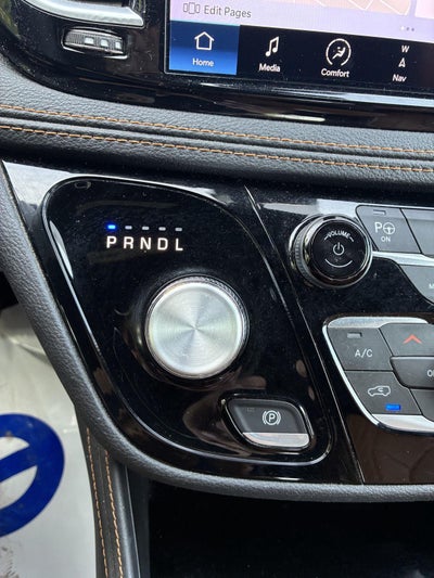 2023 Chrysler Pacifica Hybrid Pinnacle