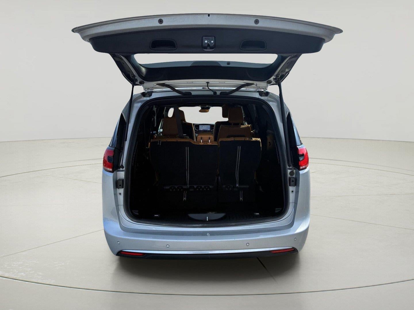 2023 Chrysler Pacifica Hybrid Pinnacle