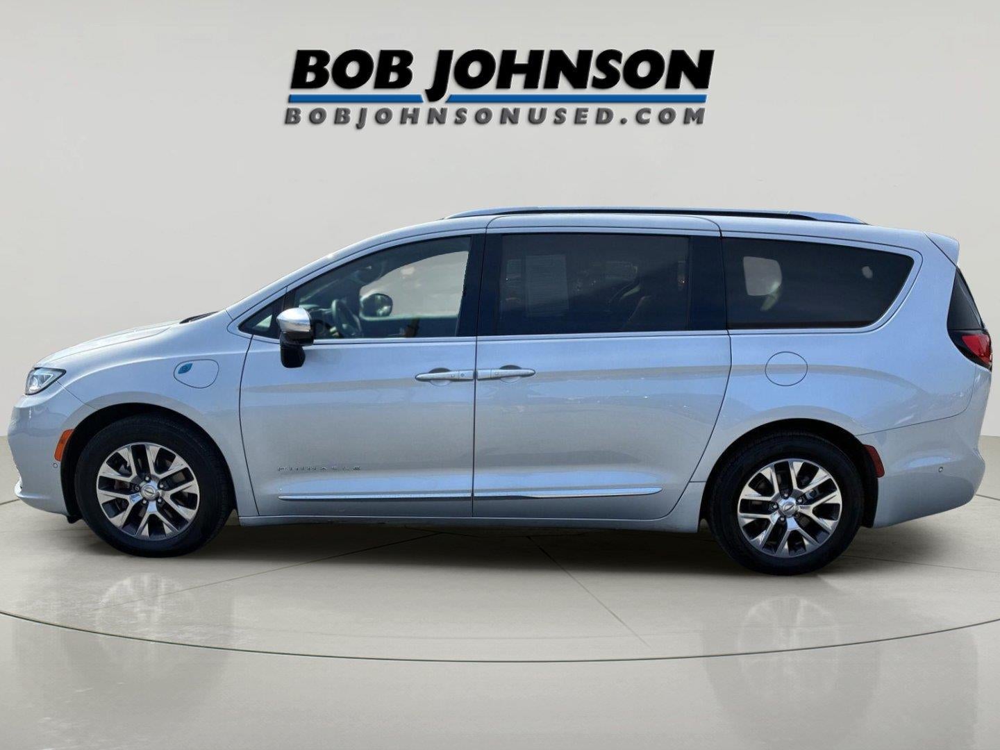2023 Chrysler Pacifica Hybrid Pinnacle