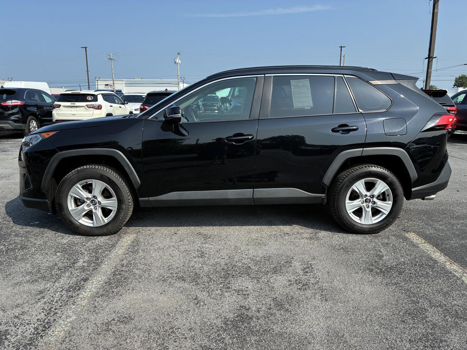 2021 Toyota RAV4 XLE