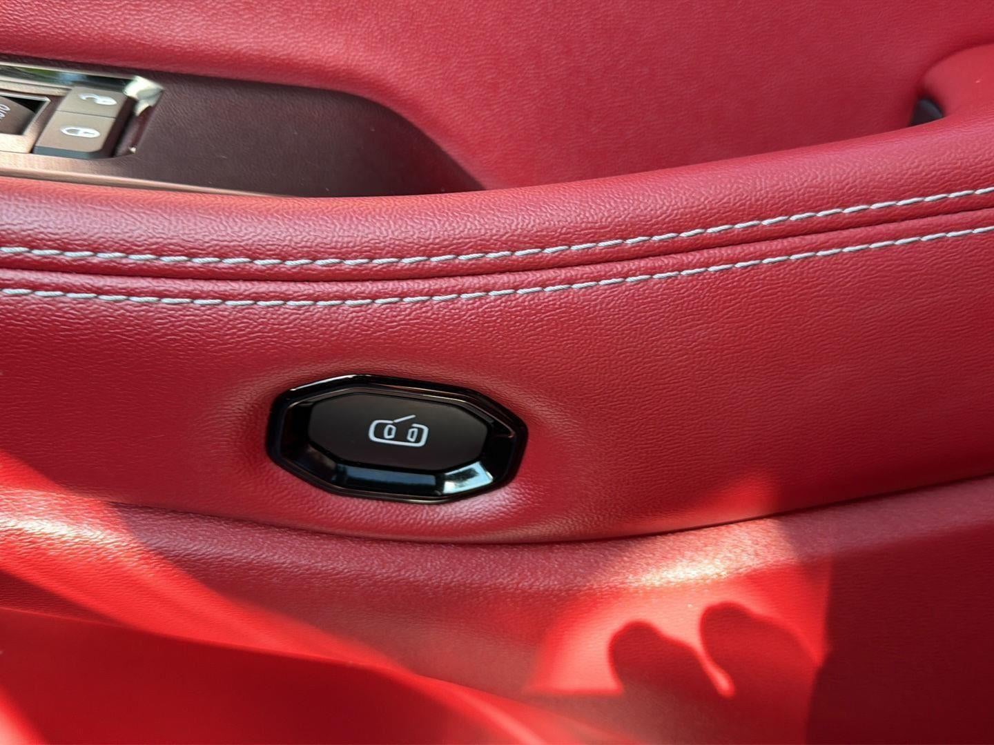 2024 Jeep Wagoneer S Launch Edition