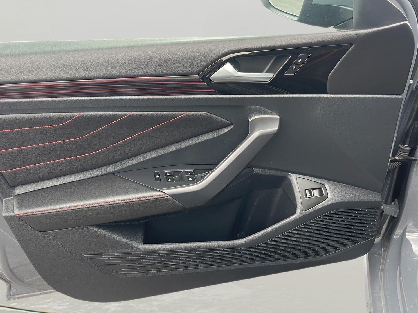 2024 Volkswagen Jetta GLI Autobahn