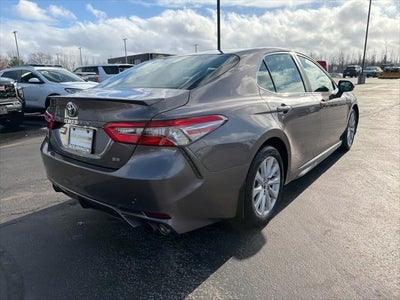 2018 Toyota Camry SE