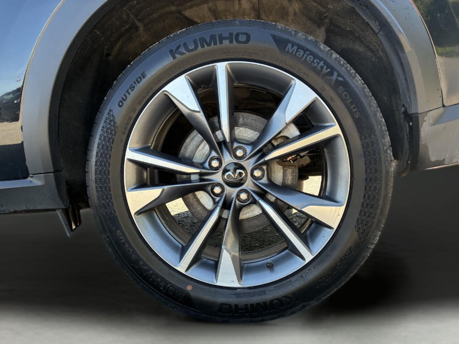 2024 INFINITI QX60 LUXE