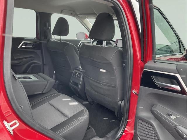 2022 Mitsubishi Outlander ES