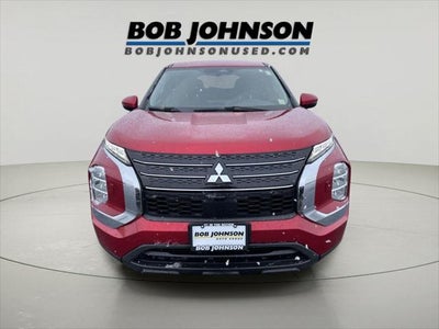 2022 Mitsubishi Outlander ES