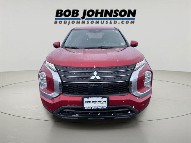 2022 Mitsubishi Outlander ES