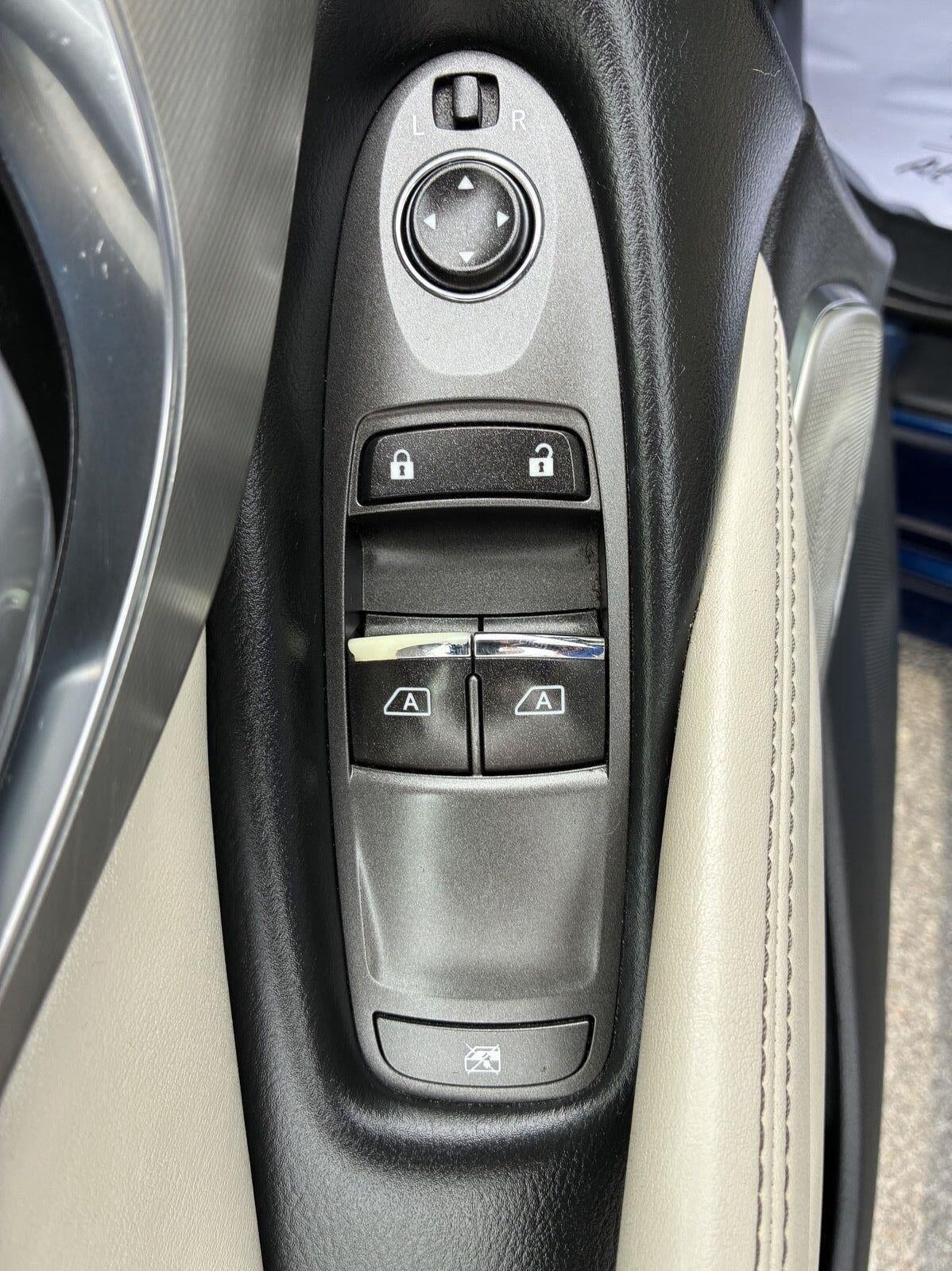 2018 INFINITI Q60 3.0t LUXE
