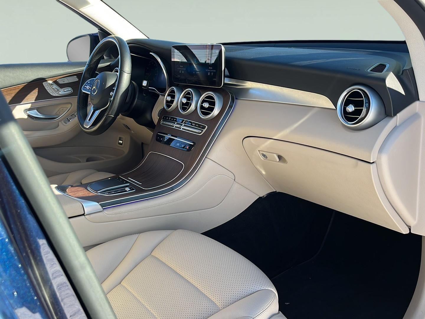 2021 Mercedes-Benz GLC GLC 300