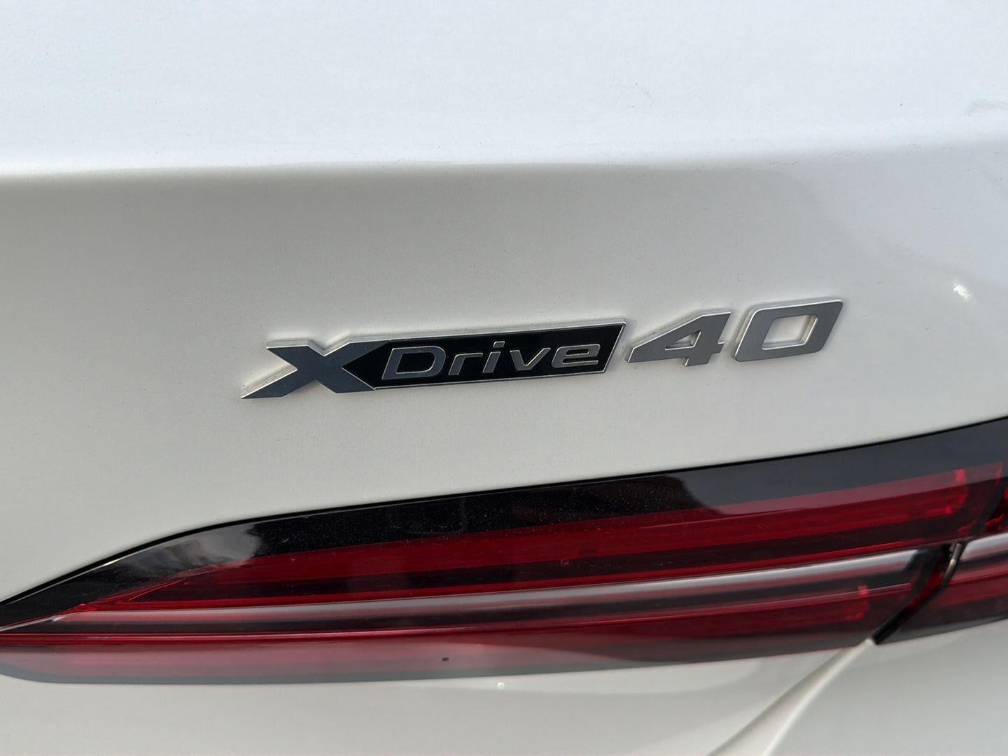 2025 BMW i5 xDrive40