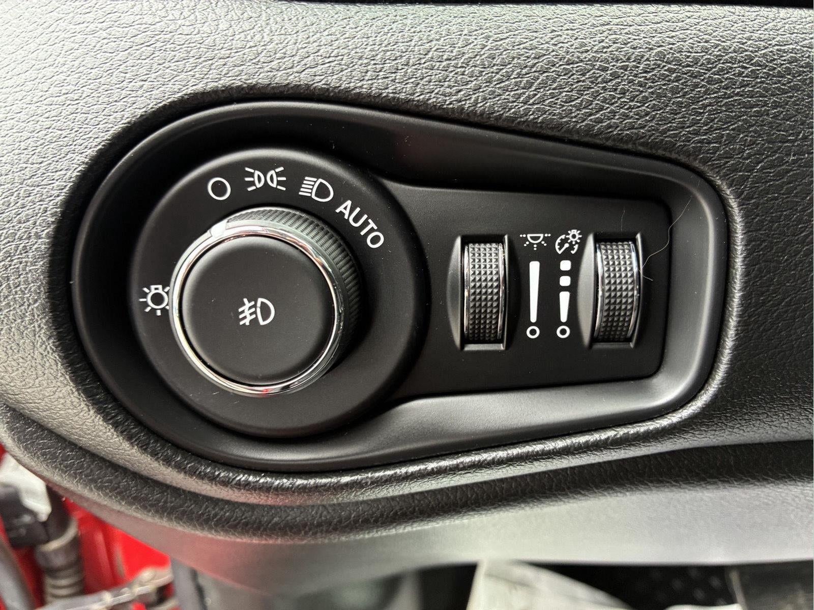 2020 Jeep Renegade Altitude