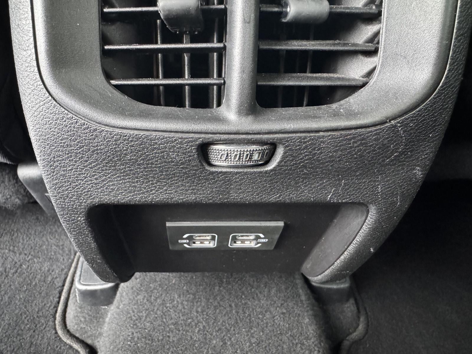 2021 Jeep Cherokee Altitude