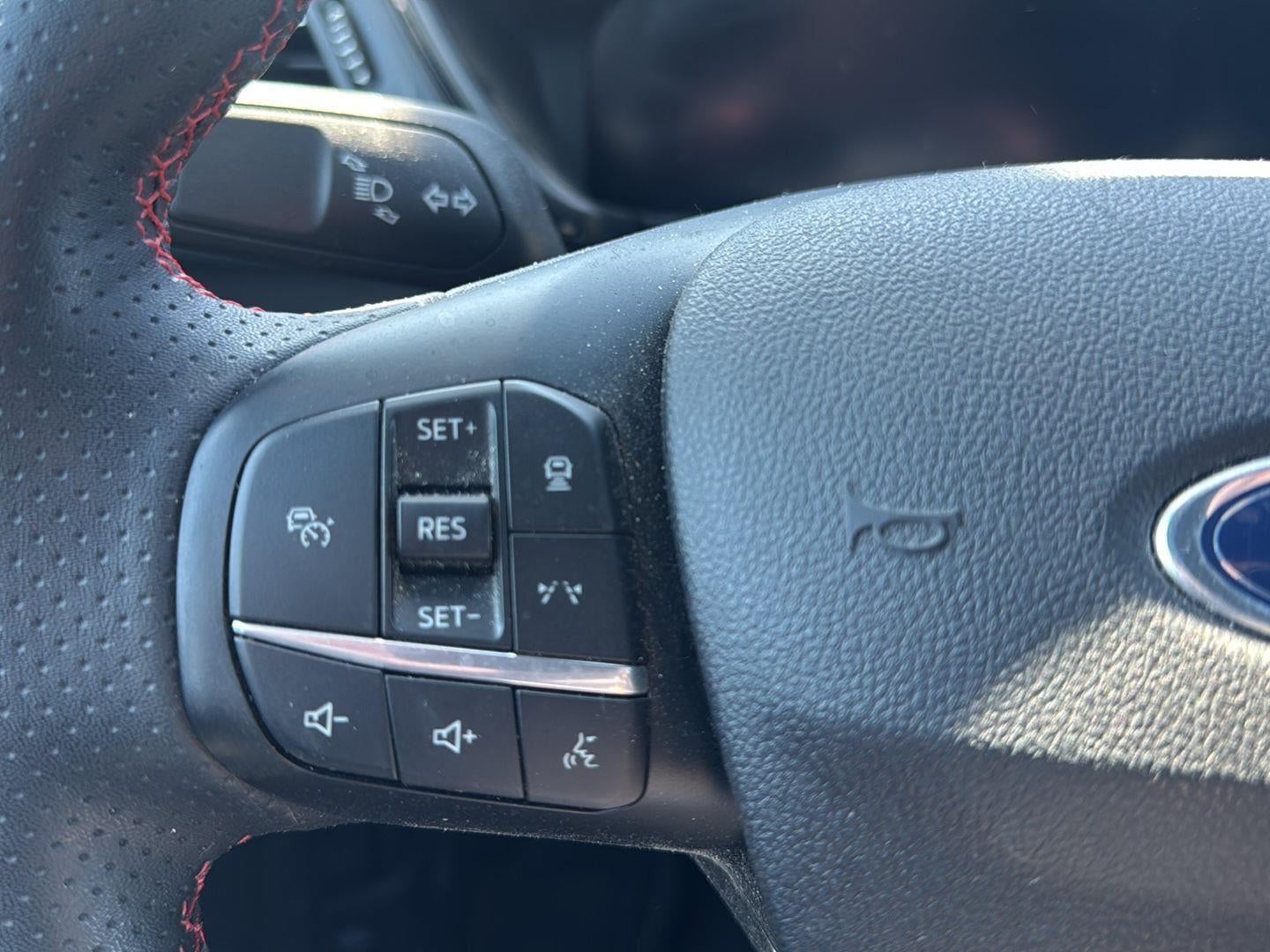 2023 Ford Escape ST-Line Select