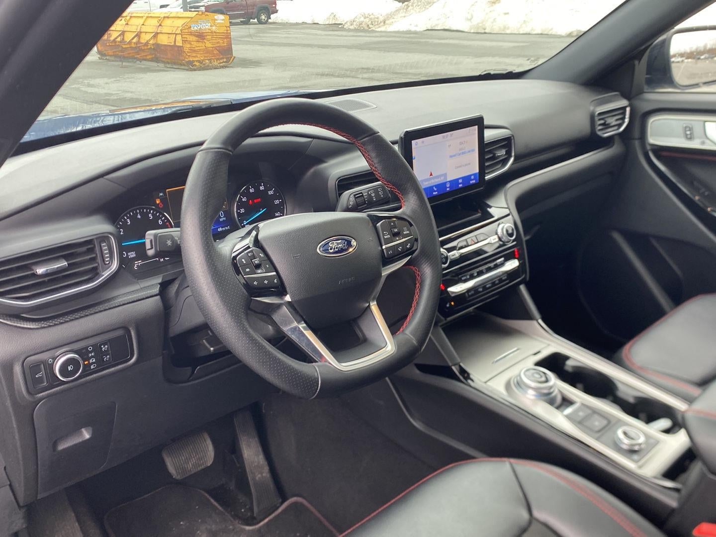 2023 Ford Explorer ST-Line