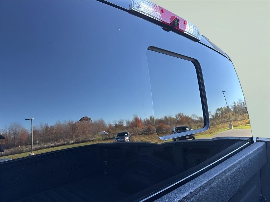 2025 Ford Super Duty F-350 SRW Platinum