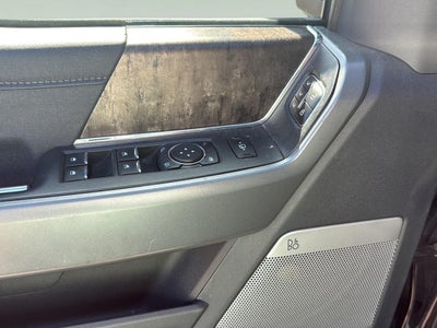 2023 Ford Super Duty F-350 Lariat