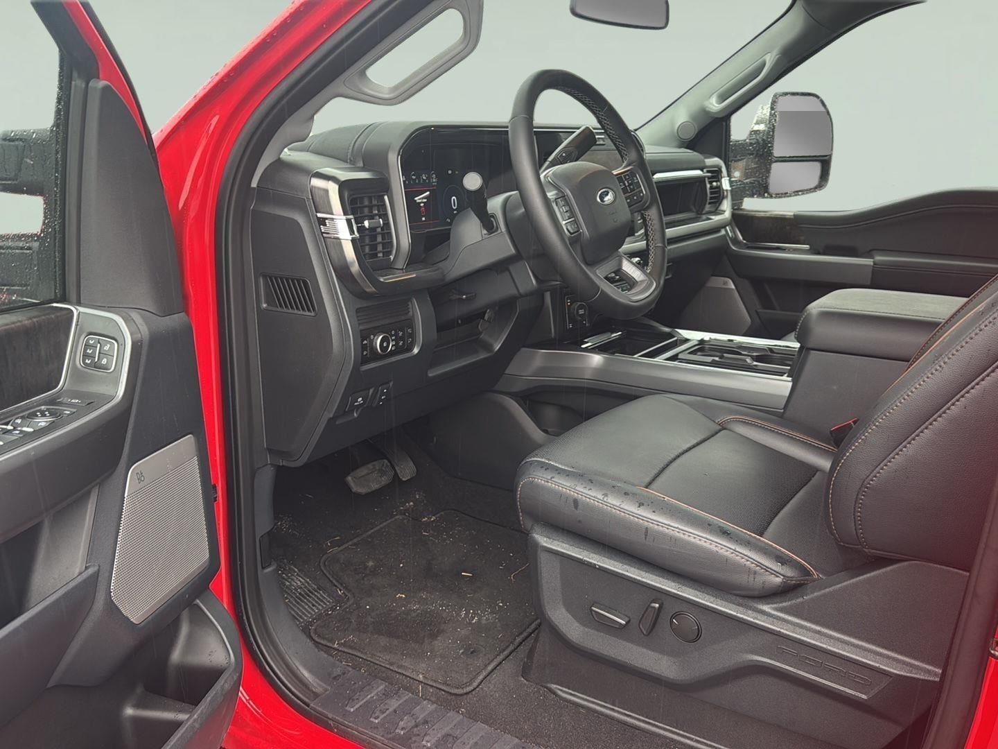 2025 Ford Super Duty F-350 Lariat