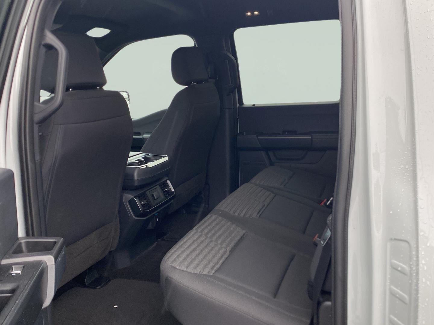 2023 Ford F-150 XL 4WD SuperCrew 5.5' Box