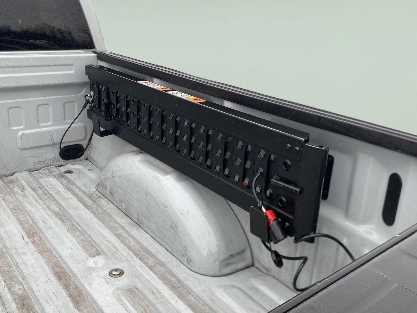 2023 Ford F-150 XL 4WD SuperCrew 5.5' Box