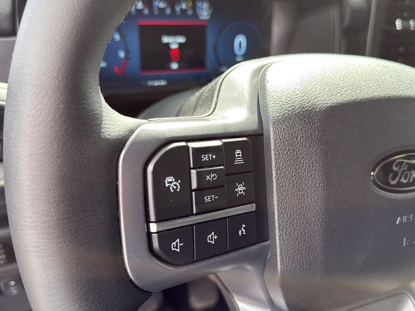 2025 Ford F-150 LARIAT 4WD SuperCrew 5.5' Box