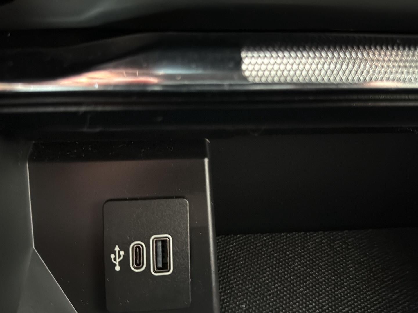 2025 Ford F-150 LARIAT 4WD SuperCrew 5.5' Box