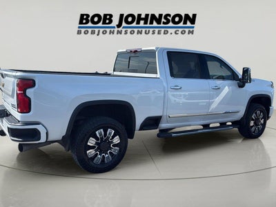 2025 Chevrolet Silverado 3500HD High Country