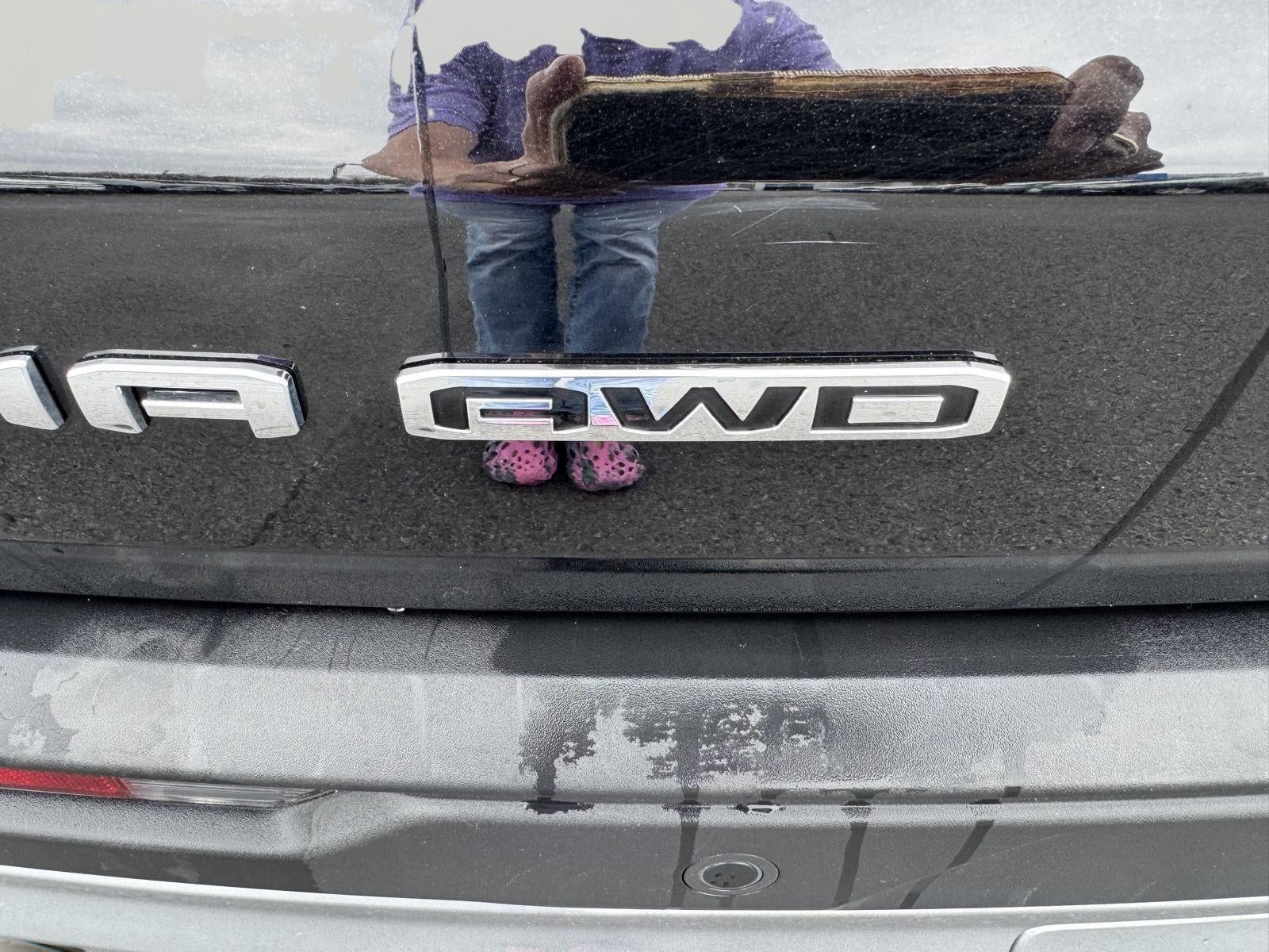 2025 GMC Acadia AWD Elevation