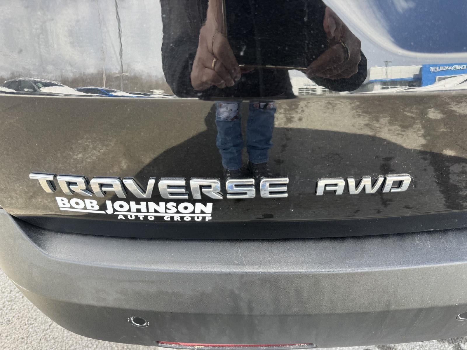 2020 Chevrolet Traverse LT Leather