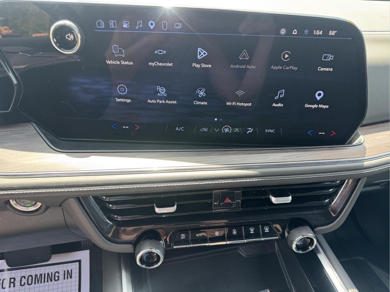 2025 Chevrolet Suburban LS
